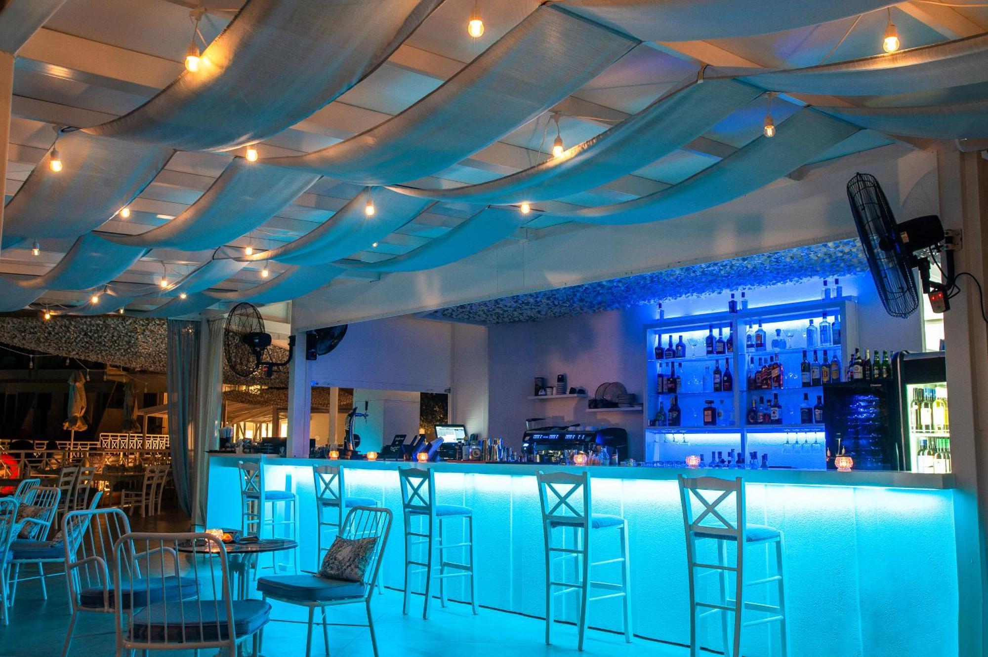 Acrotel Lilyann Boutique Hotel Елія Екстер'єр фото