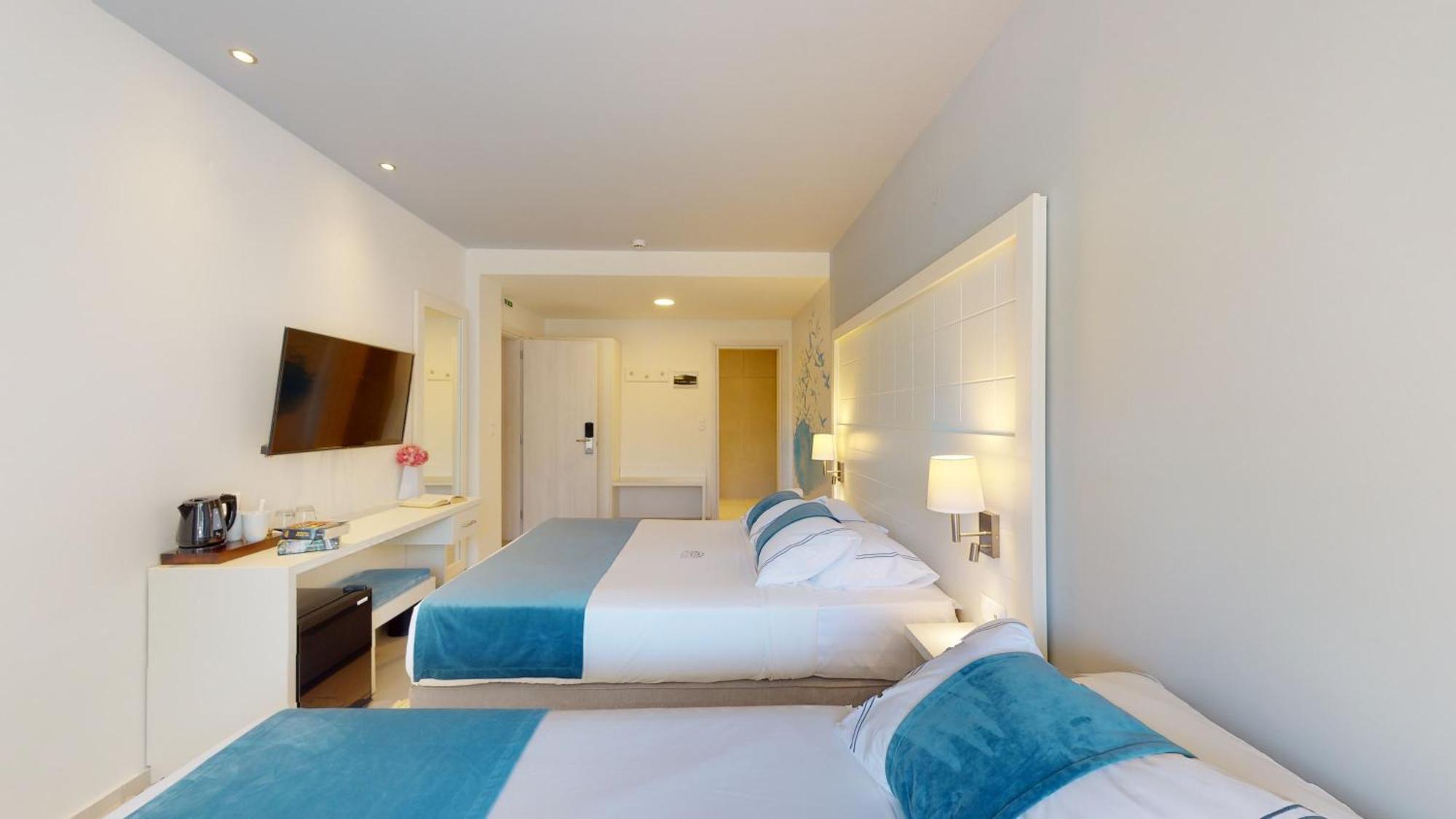 Acrotel Lilyann Boutique Hotel Елія Екстер'єр фото
